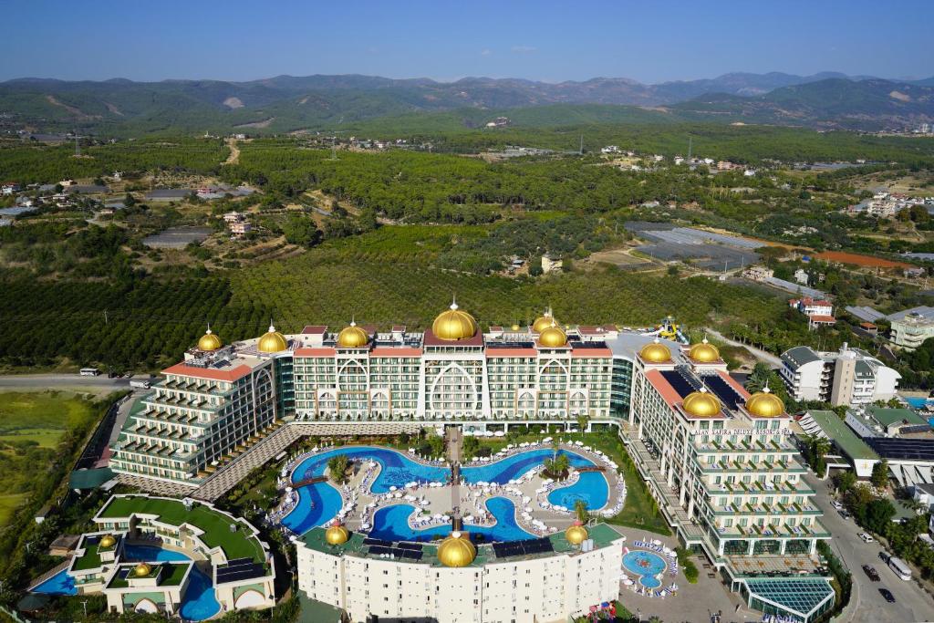 XAFIRA DELUXE RESORT & SPA