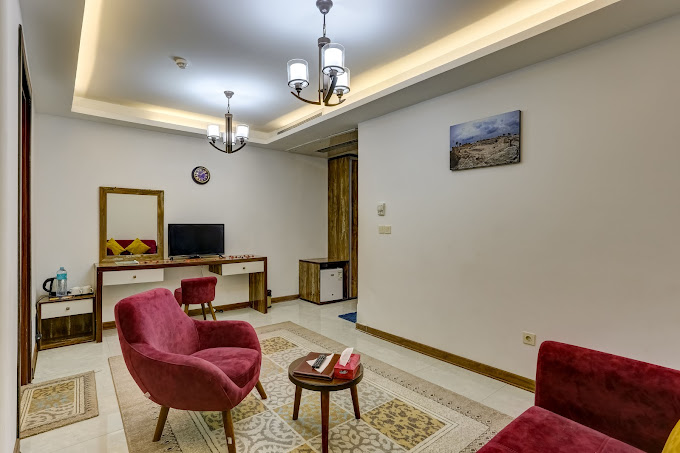 ATAMAN HOTEL QESHM