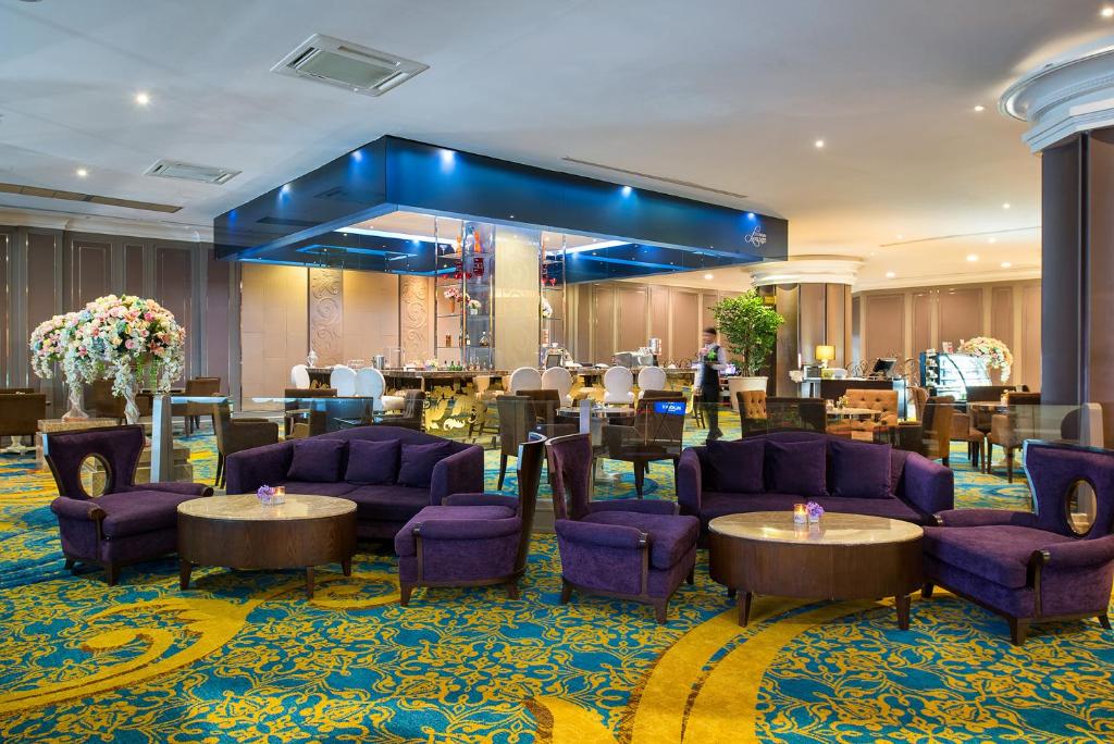 THE BERKELEY HOTEL BANGKOK