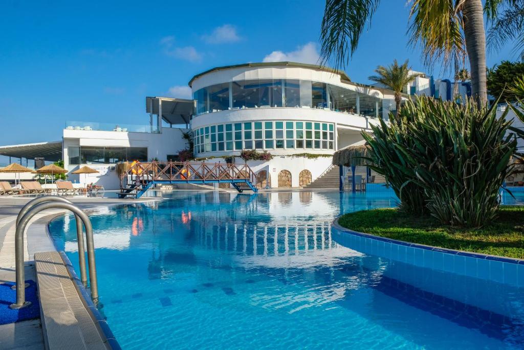 BODRUM HOLIDAY RESORT 