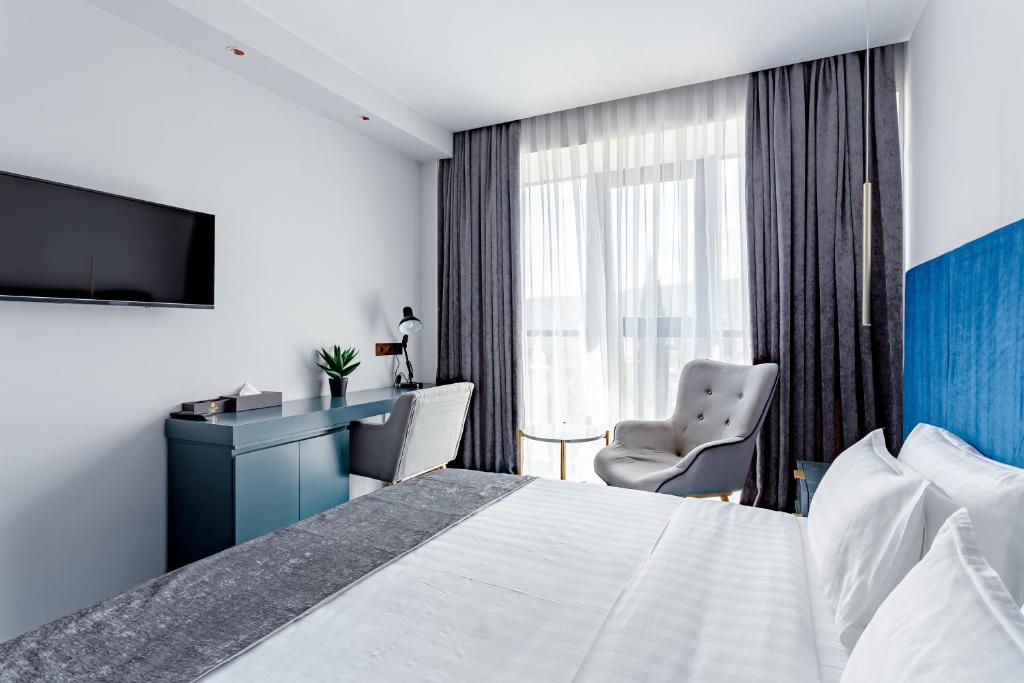  Ramada by Wyndham Tbilisi Old City