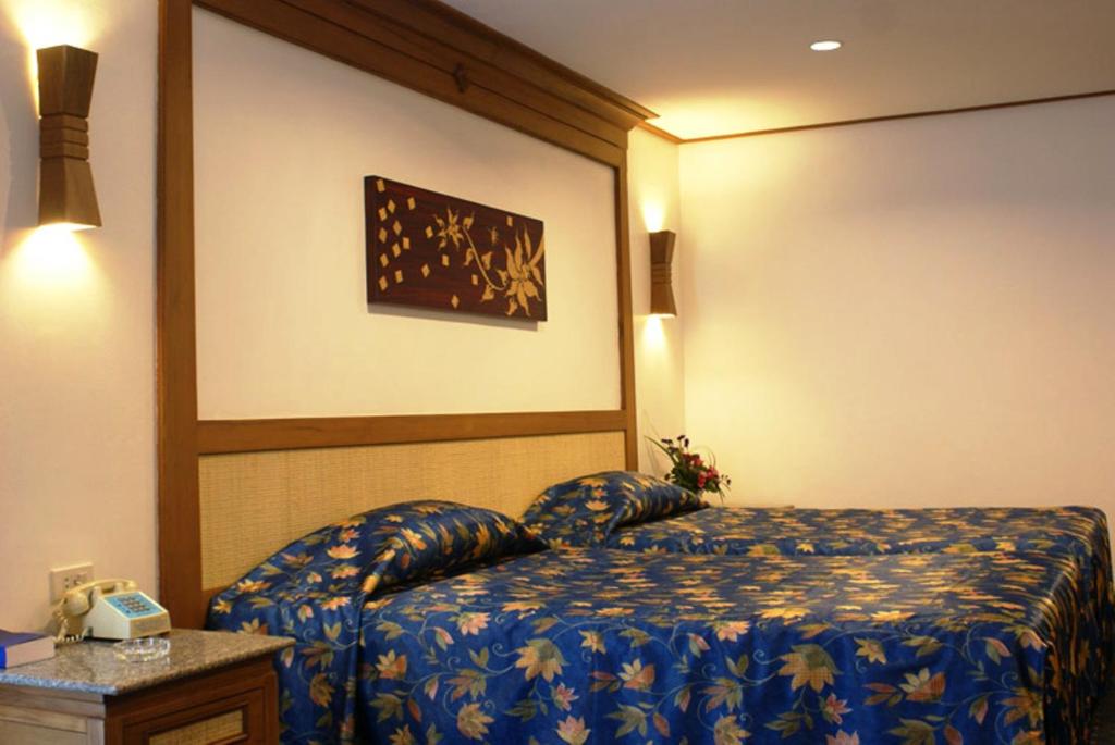 ROYAL TWIN PALACE HOTEL PATTAYA