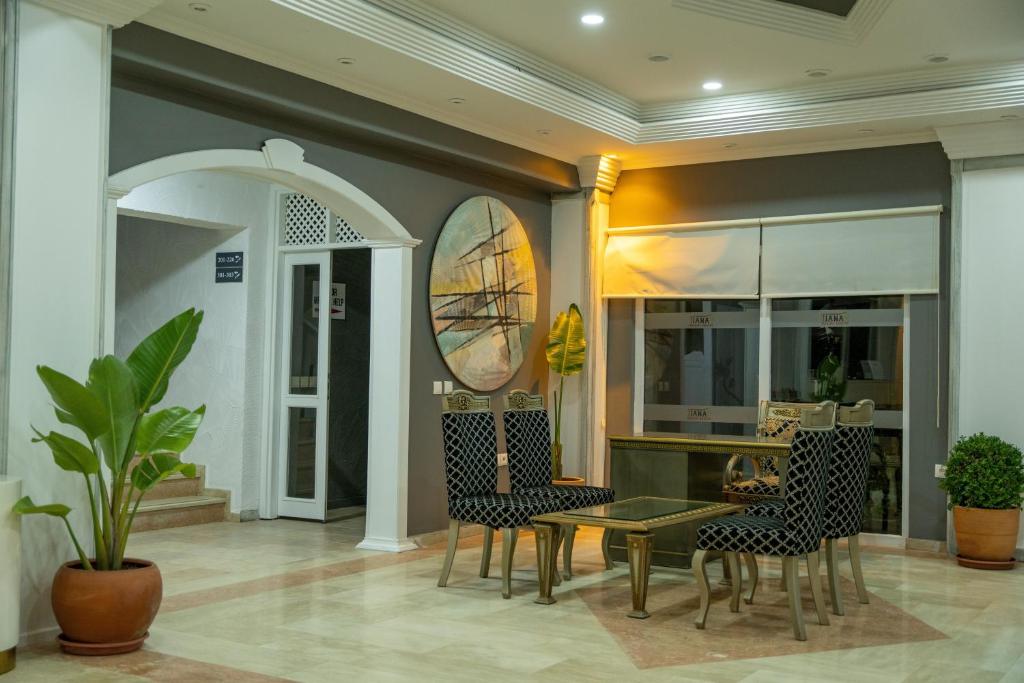 Tiana Beach Resort