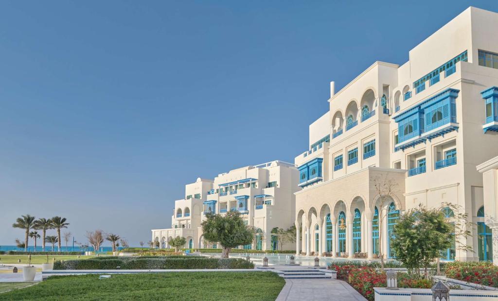 Hilton Salwa Beach 