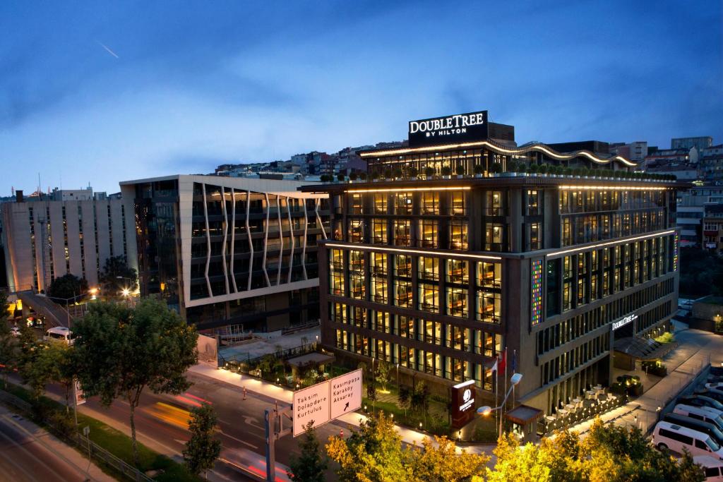 DOUBLE TREE BY HILTON PIYALE PASA