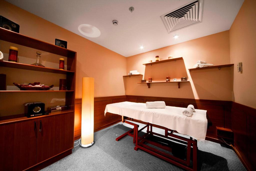 COURTYARD BY MARRIOTT 