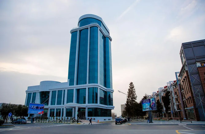 sumqayit plaza