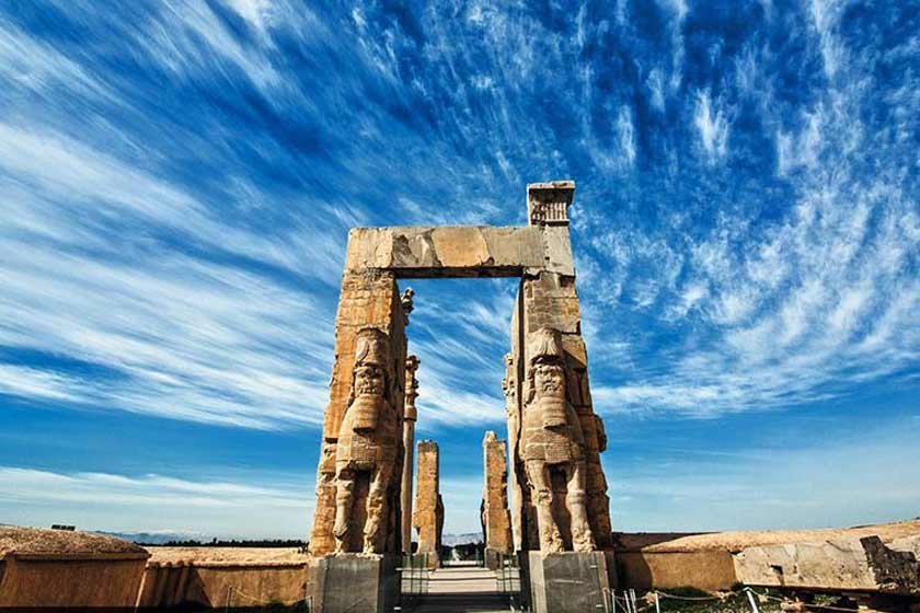تخت جمشید مهد تمدن هخامنشیان